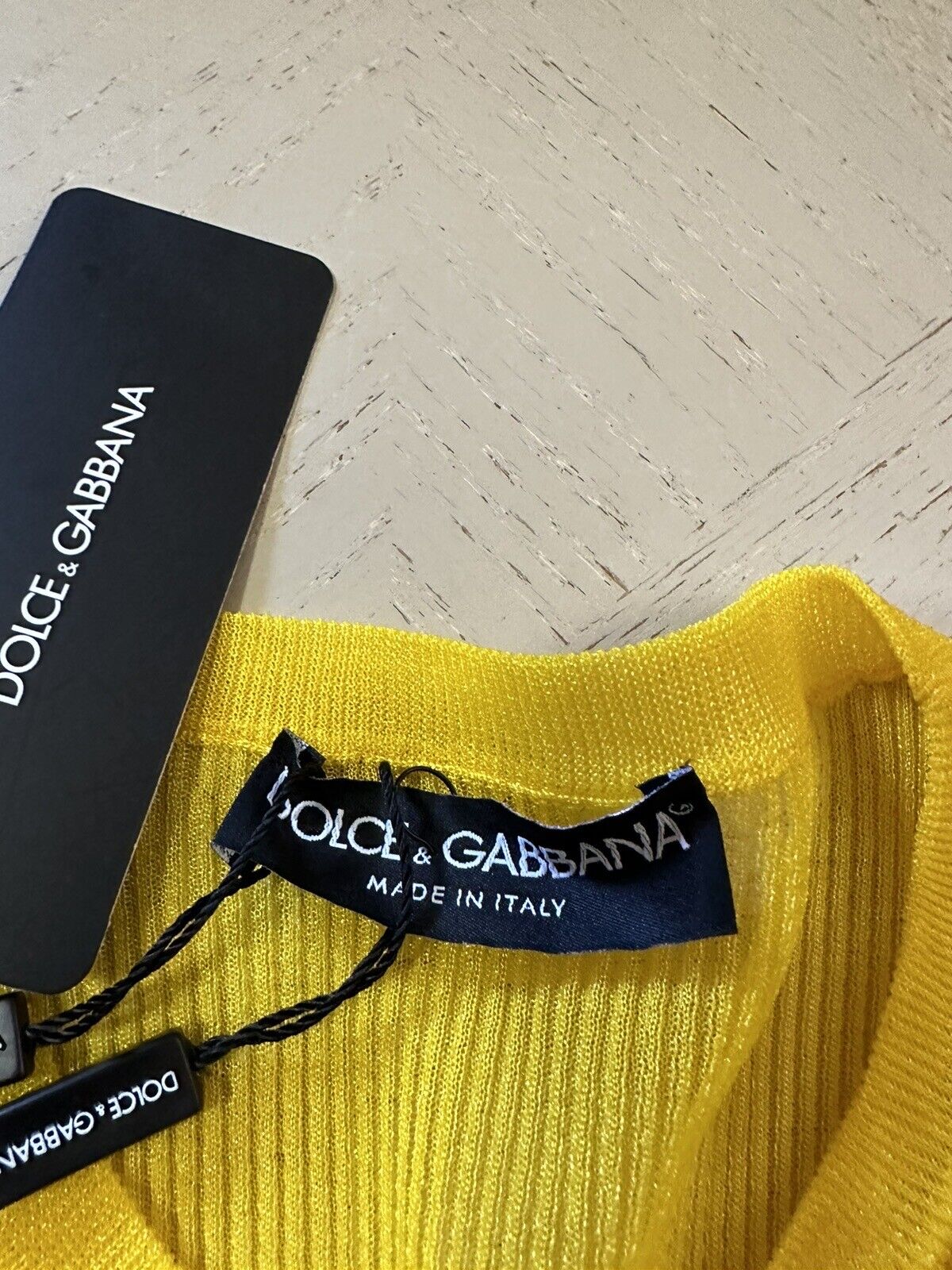 New $895 Dolce&Gabbana Capri Ribbed Long-Sleeve Top BRIGHT YELLOW 42/8