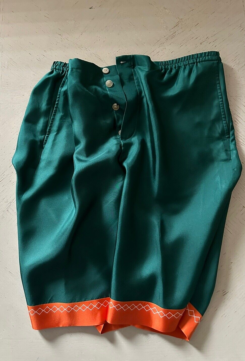 NWT $1300 Gucci Men’s Gucci Monogram Silk Short Pants Green 38 US/54 Eu