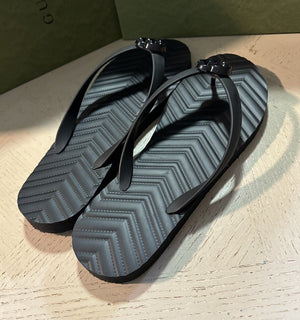 NIB Gucci Men SANDALS BLACK RUBBER FLIP FLOPS GG Logo Black 12.5 US/12 UK 659229