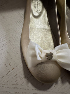 NIB Armani Junior Girls Shoes Color Gold Size 35 Eu