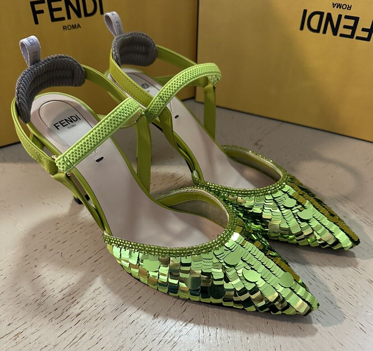 NIB $1250 Fendi Women Fabric/Leather Sandal Shoes Color Wasabi 9 US ( 39 Eu )