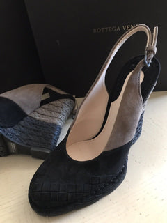 NIB $950 Bottega Veneta Women’s Luxe Suede Shoes Sandal Black 8 US ( 38 Eu ) Ita