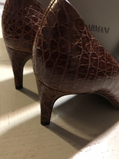 NIB $2995 Giorgio Armani Women Caiman Leather Shoes Burgundy 9 US ( 39 Eu )