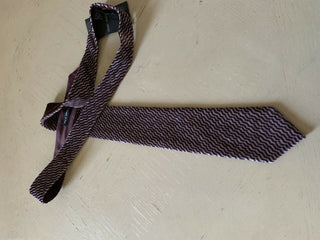 New $445 Giorgio Armani Neck Tie Purple Hand made in Italy