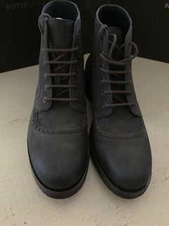 NIB $ 810 Bottega Veneta Herren Lederstiefel Schuhe DK Grau 8,5 US/41,5 Eu 