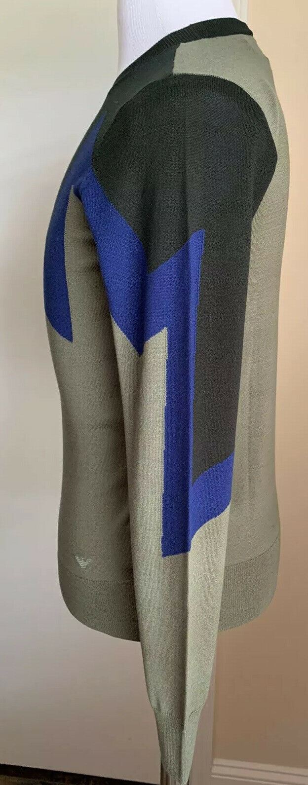 New $625 Emporio Armani Mens Crewneck Sweater Black/Blue/Green Size XS ( 44 Eu )
