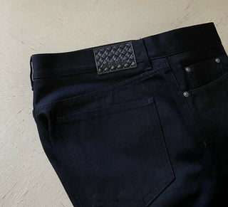 Neu mit Etikett: 690 $ Bottega Veneta Herrenjeanshose DK Schwarz 36 US (52 Eu) Italien
