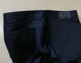 Neu mit Etikett: 690 $ Bottega Veneta Herrenjeanshose DK Schwarz 36 US (52 Eu) Italien