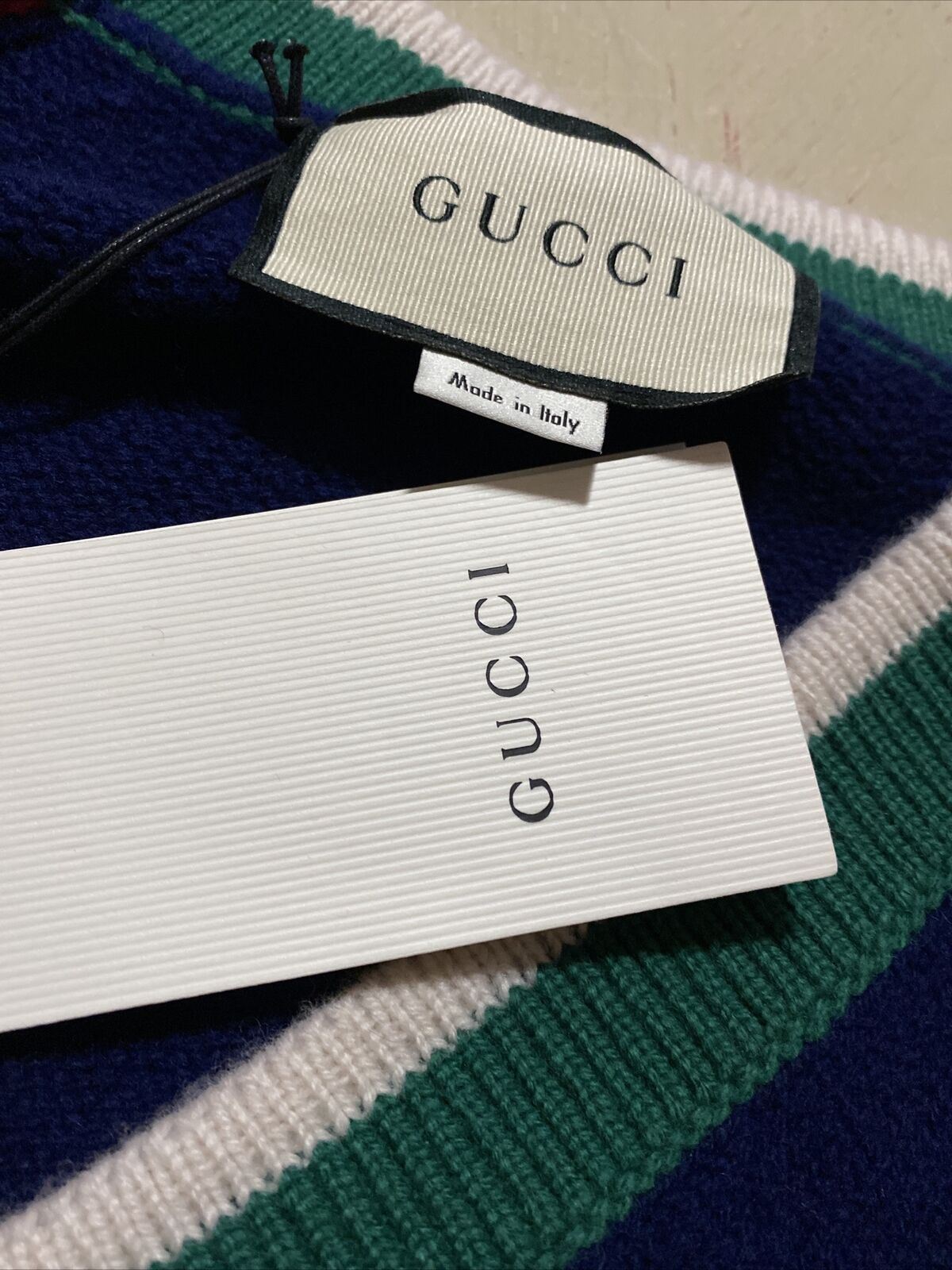 Neu mit Etikett: 1200 $ Gucci Herren-Wollpullover mit V-Ausschnitt Rot/Blau/Grün L Italien