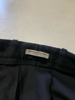 Neu mit Etikett: 690 $ Bottega Veneta Herrenhose Schwarz 32 US (48 Eu) Italien