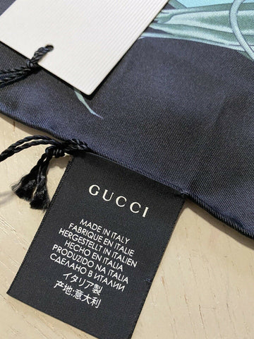 New $495 Gucci Women Flora Stage Silk shawl Scarf Black/Blue Italy