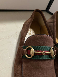 Neue Gucci Herren-Loafer aus Wildleder, Braun, 8,5 US (7,5 UK), Italien