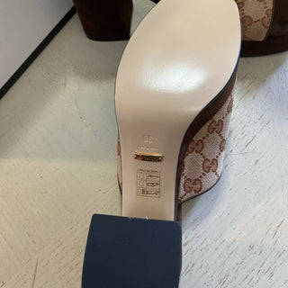 NIB Gucci Damen GG Monogram Sandale Schuhe Beige 8 US (38 Eu) Italien