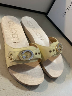 NIB Gucci Herren-Sandalen aus Leder/Holz, Weiß/Creme, 11 US/10 UK