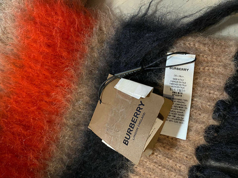 New Burberry Women Scarf Graphic Stripe Knit Color Warm Camel Italy