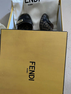 950 $ Fendi Damen Leder/Canvas FF Monogram Sandale Braun 9 US/39 Eu
