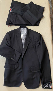 Neuer 3200 $ Thom Browne Herrenanzug Smokinganzug Schwarz Größe 2 (S) Italien