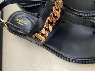 NIB Gucci Damen Sandalenschuhe Schwarz 5,5 US (35,5 Eu) Italien