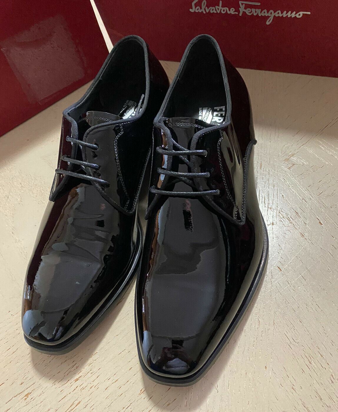 New $695 Ferragamo Tuxedo Oxford Leather Shoes Black 6.5 US ( 39.5 Eu ) Italy