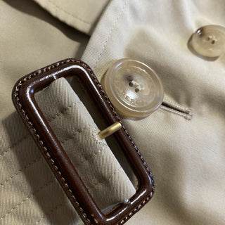 Neuer mittellanger Burberry Chelsea-Trenchmantel für Herren im Wert von 1990, Honig, 44 US/54 EU, England