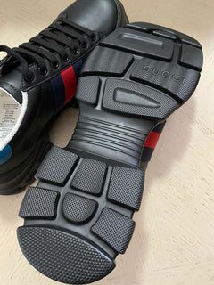 Neue Gucci Herren-Sneakers aus Leder, Schwarz, 8 US (7 UK) 624701