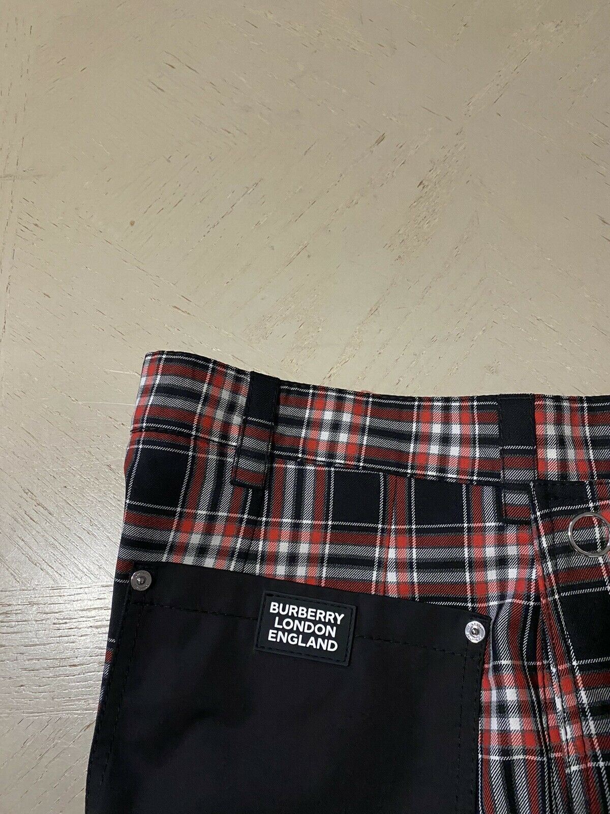 NWT $550 Burberry Men’s Short pants Black/Red Size 34 US ( 50 Eu )