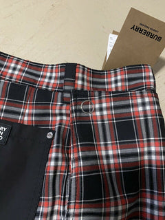 NWT $550 Burberry Men’s Short pants Black/Red Size 36 US ( 52 Eu )