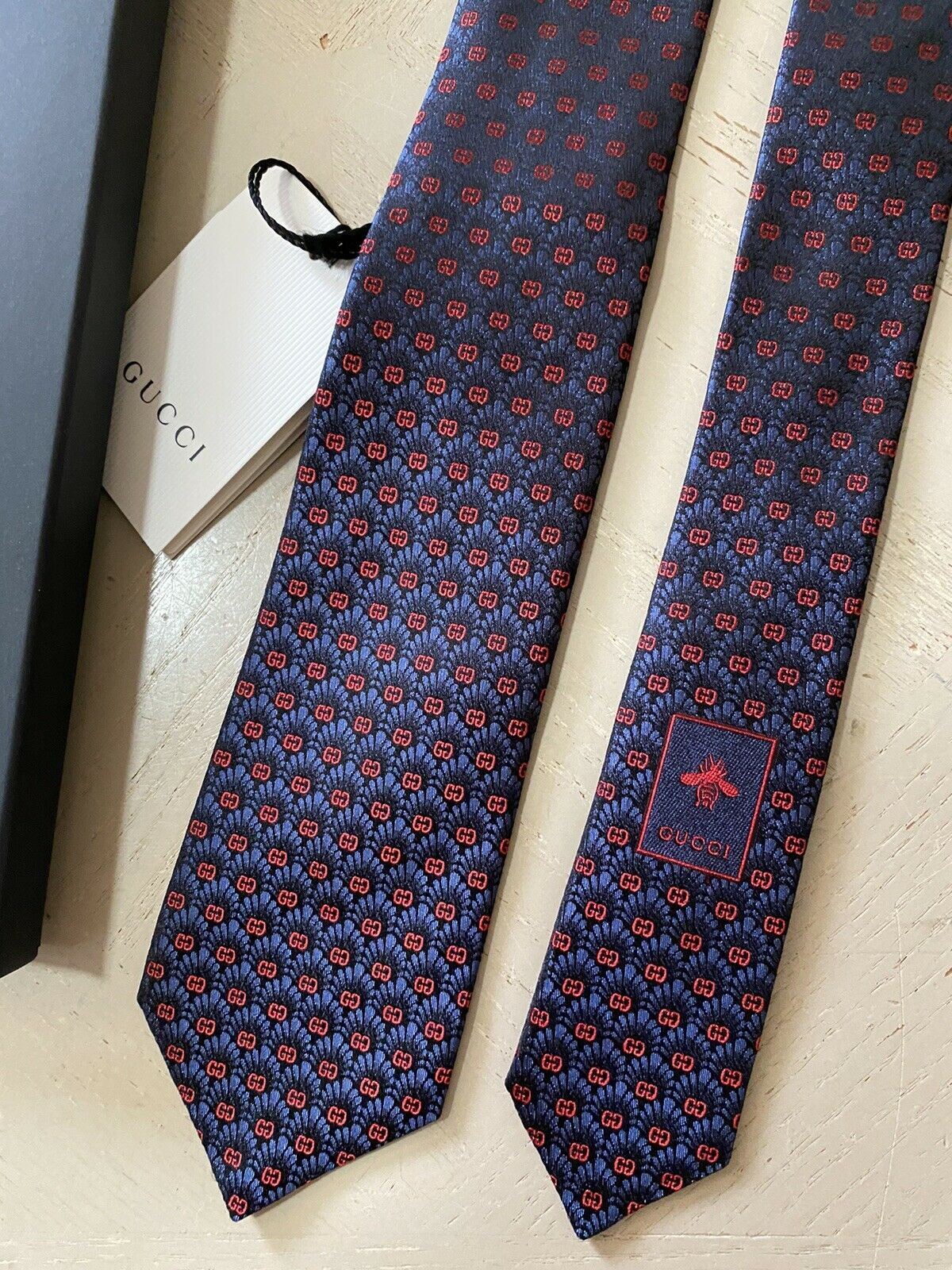 Neue Gucci Herren-Krawatte mit GG-Monogramm, Blau/Rot, hergestellt in Italien