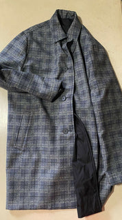 Neuer Bottega Veneta Herren Wendemantel aus schwerem Polyester mit Karomuster, Grau, 46 US/56Eu
