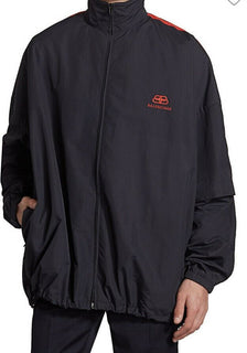Neue übergroße Herren-Trainingsjacke mit doppelten Ärmeln und Reißverschluss von Balenciaga im Wert von 1.590 US-Dollar, 38 US/48E