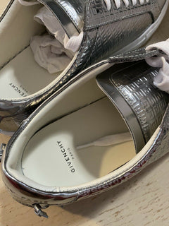 NIB 750 $ Givenchy Damen Ledersneaker Silber 7,5 US/37,5 Eu