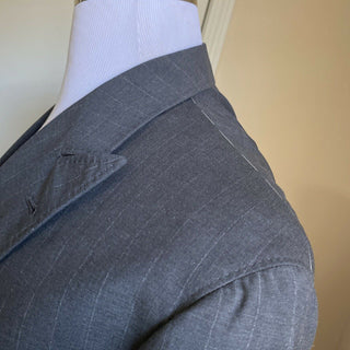 Neu mit Etikett: 3375 $ Brunello Cucinelli Herren Sportmantel Blazer DK Grau 42 US (52 Eu) Italien