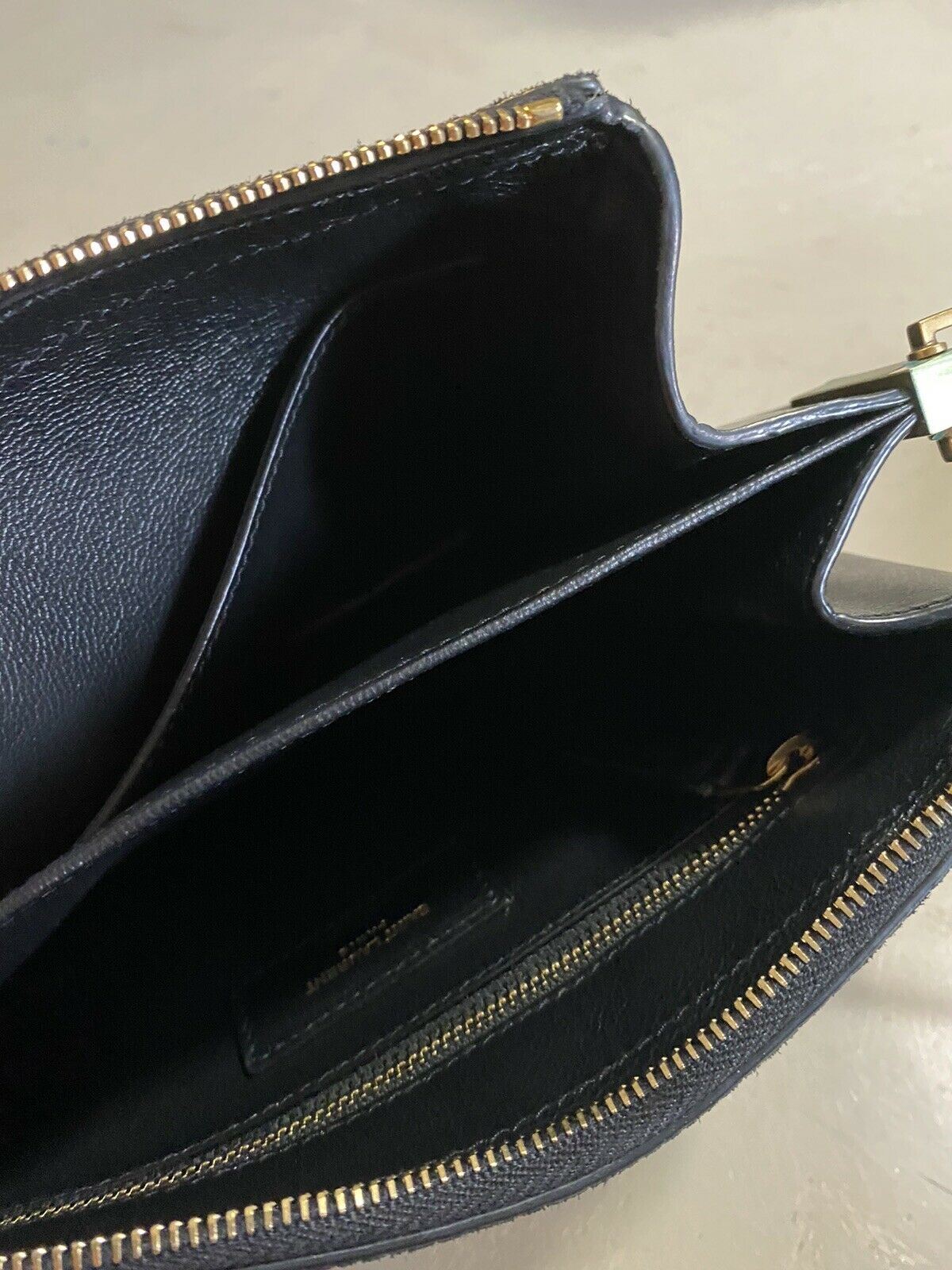 New $1850 Saint Laurent Leather/Suede YSL Crossbody Shoulder Bag Black 595541