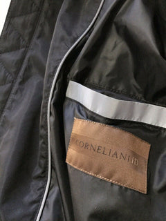 Neu mit Etikett: Corneliani Bomberjacke mit Reißverschluss und Ärmeln, 38 US/48 Eu