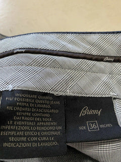Neu mit Etikett: 1150 $ Brioni Herrenjeanshose Navy Denim 36 US/52 Eu Italien