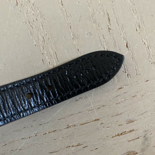 Neu mit Etikett: Gucci-Lederarmband mit Nietenmotiv in Schwarz – Spike