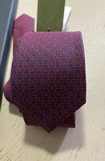 Neue Gucci Herren-Krawatte aus Seide mit GG-Monogramm, Rot, hergestellt in Italien