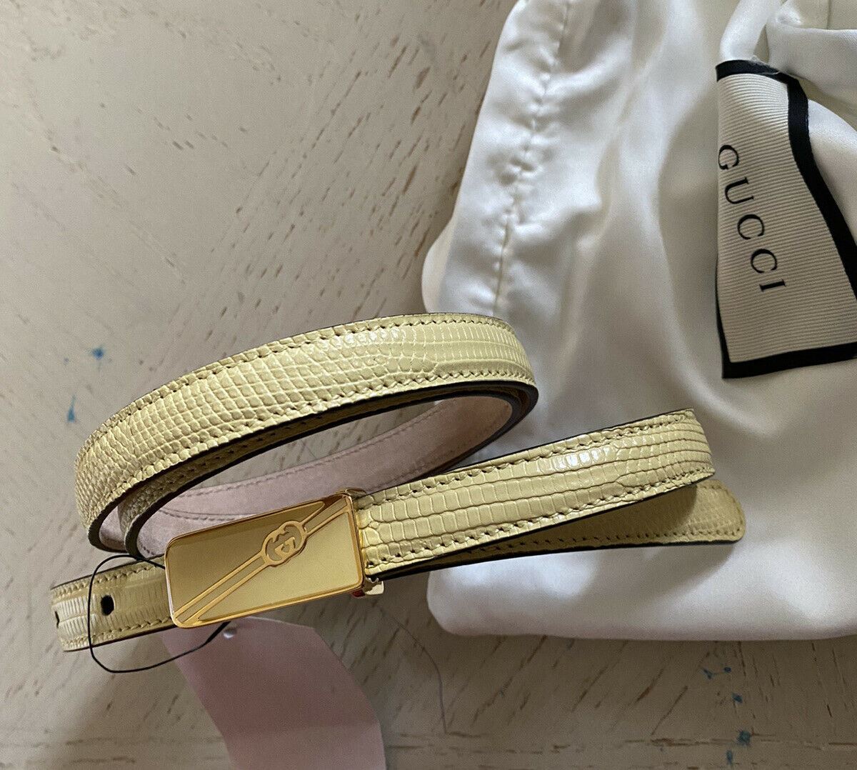 Новый мужской кожаный ремень Gucci небольшой ширины бежевый/желтый 100/40 Италия