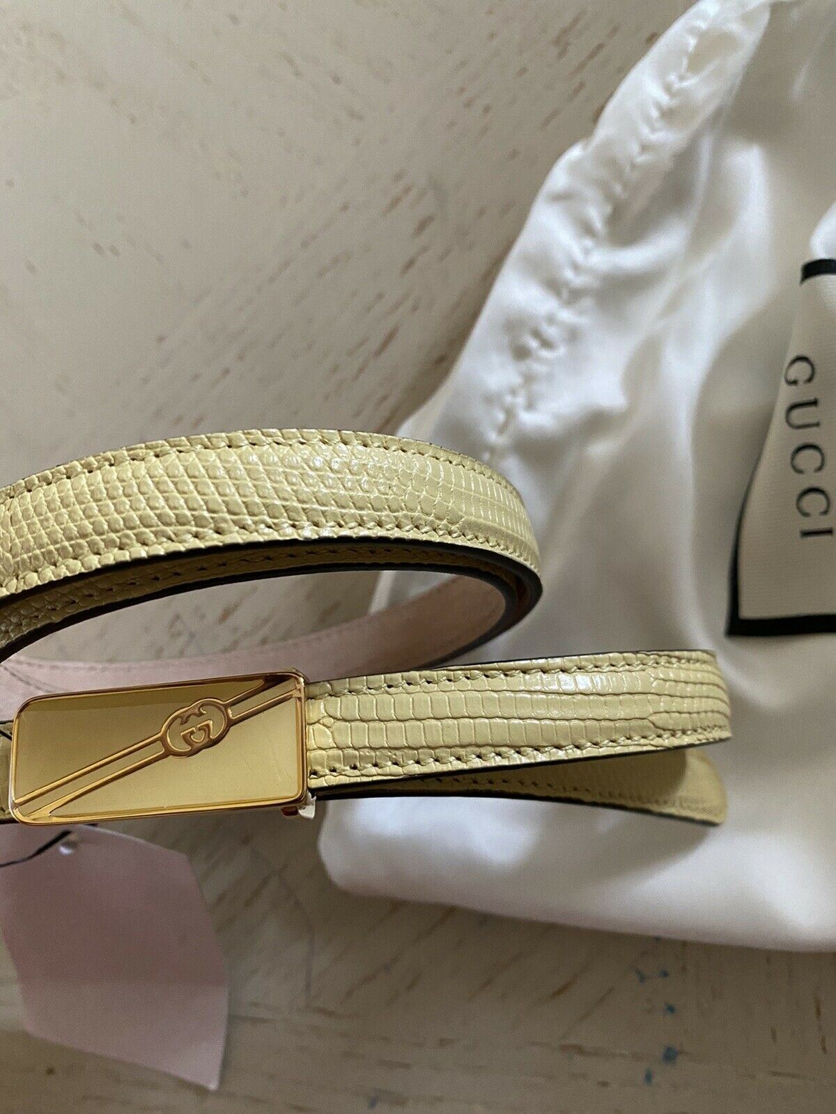 New Gucci Mens Leather Small Width Belt Beige/Yellow 100/40 Italy