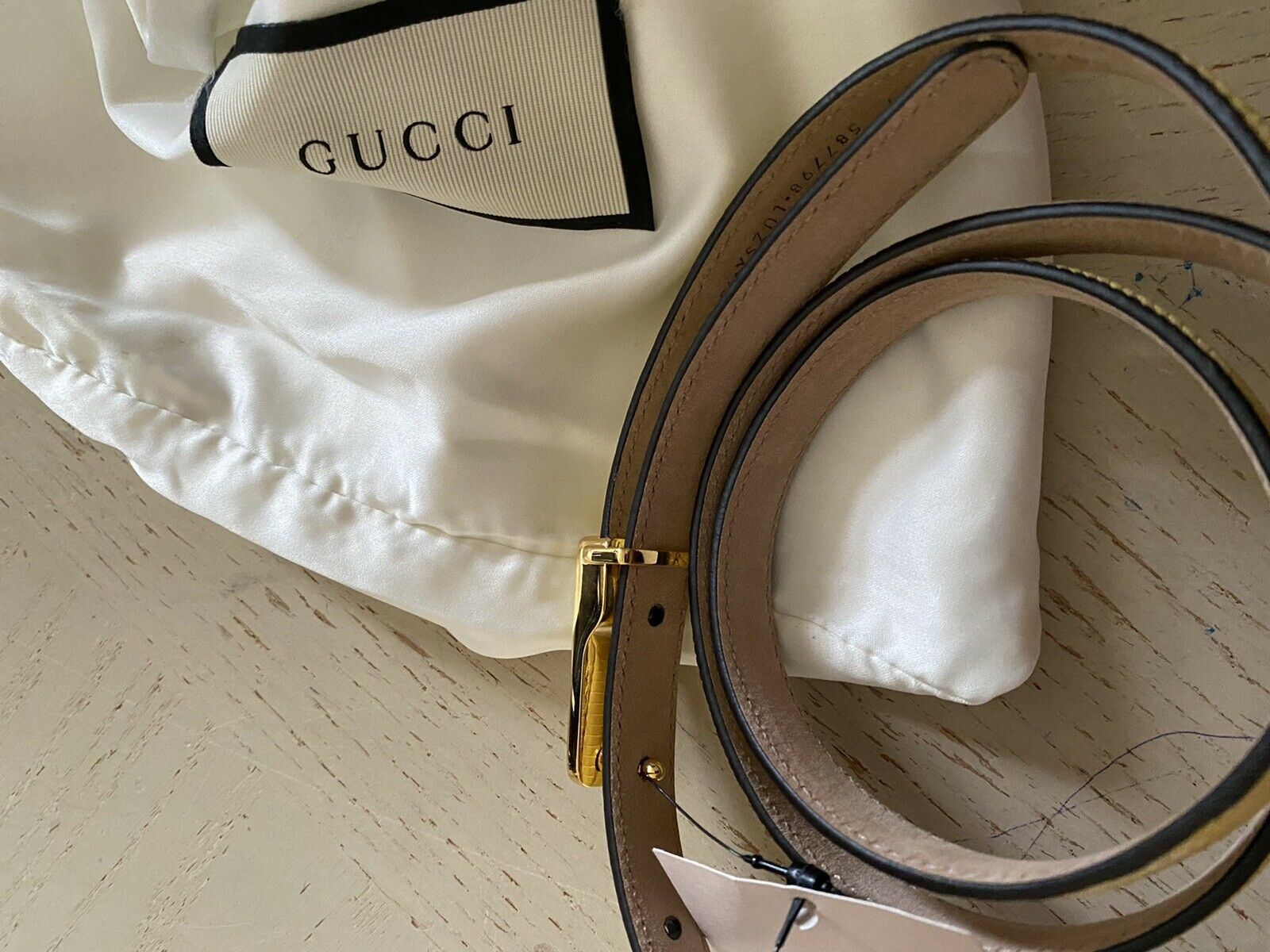 Новый мужской кожаный ремень Gucci небольшой ширины бежевый/желтый 100/40 Италия