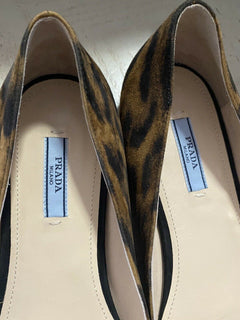 NIB $ 620 PRADA Damen-Ballerinas aus Wildleder mit Leopardenmuster, 9 US/39 Eu, Italien
