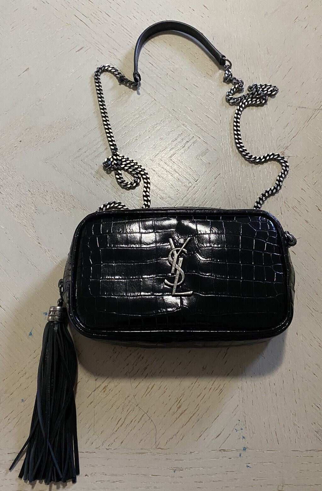 Leather crossbody bag Saint Laurent Black in Leather - 23536801