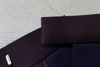Neu mit Etikett: 1.100 $ Bottega Veneta Herren-Wollanzughose Burgunderrot 38 US/54 Eu
