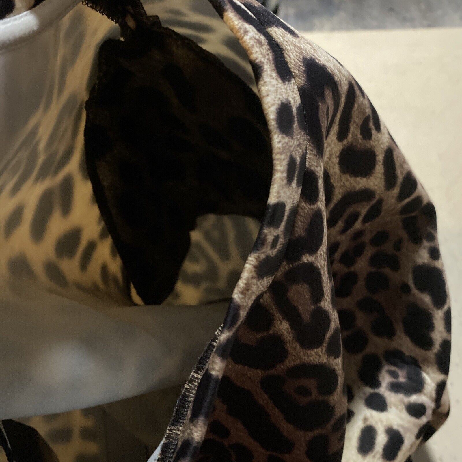 New $895 Dolce&Gabbana Leopard-Print Strong-Shoulder Cropped Sweatshirt 12 US