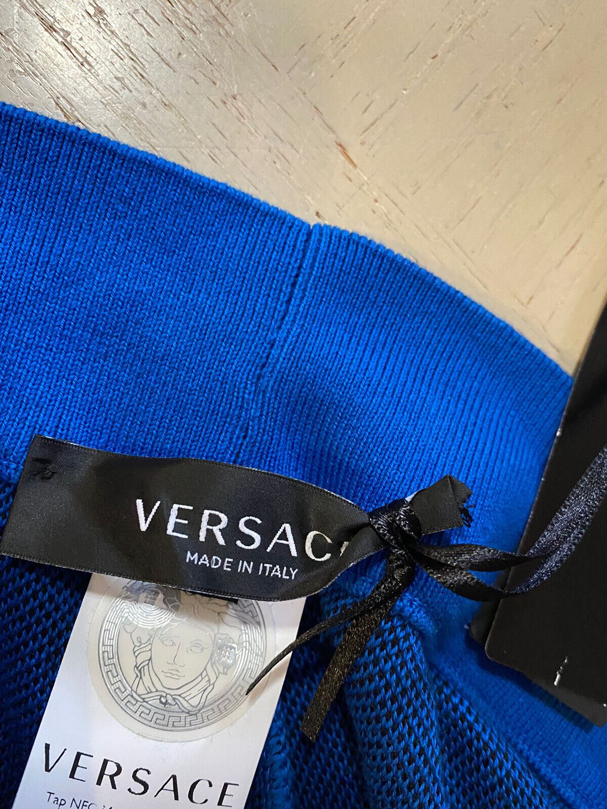 NWT $725 Versace Мужские шорты синего/черного цвета 34 США/50 ЕС Италия