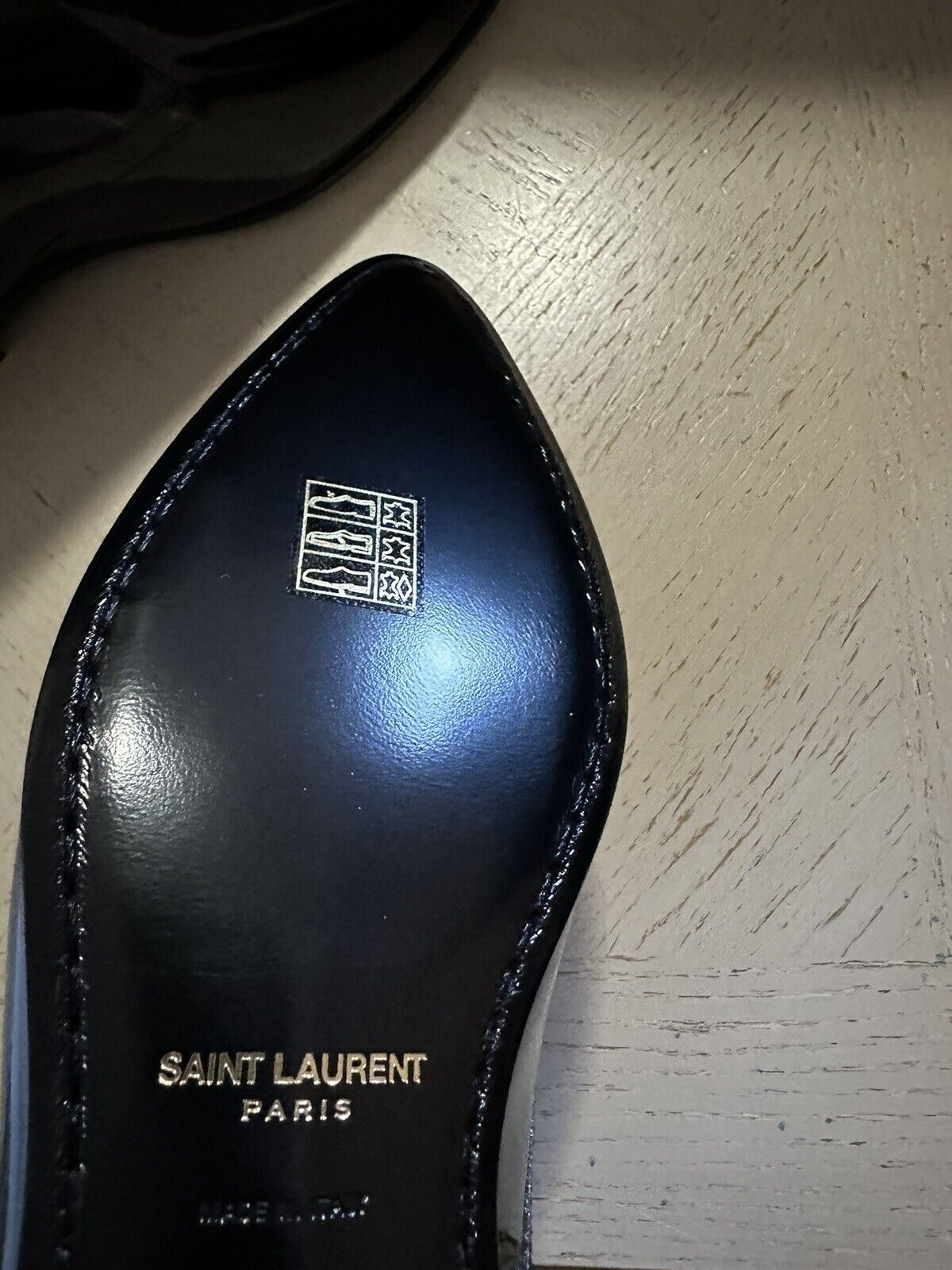 NIB 945 $ Saint Laurent Damen Schnürstiefeletten aus Lackleder Schwarz 10 US/40