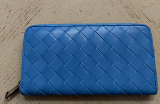 Neu $920 Bottega Veneta Damen Geldbörse Blau 608051 Italien