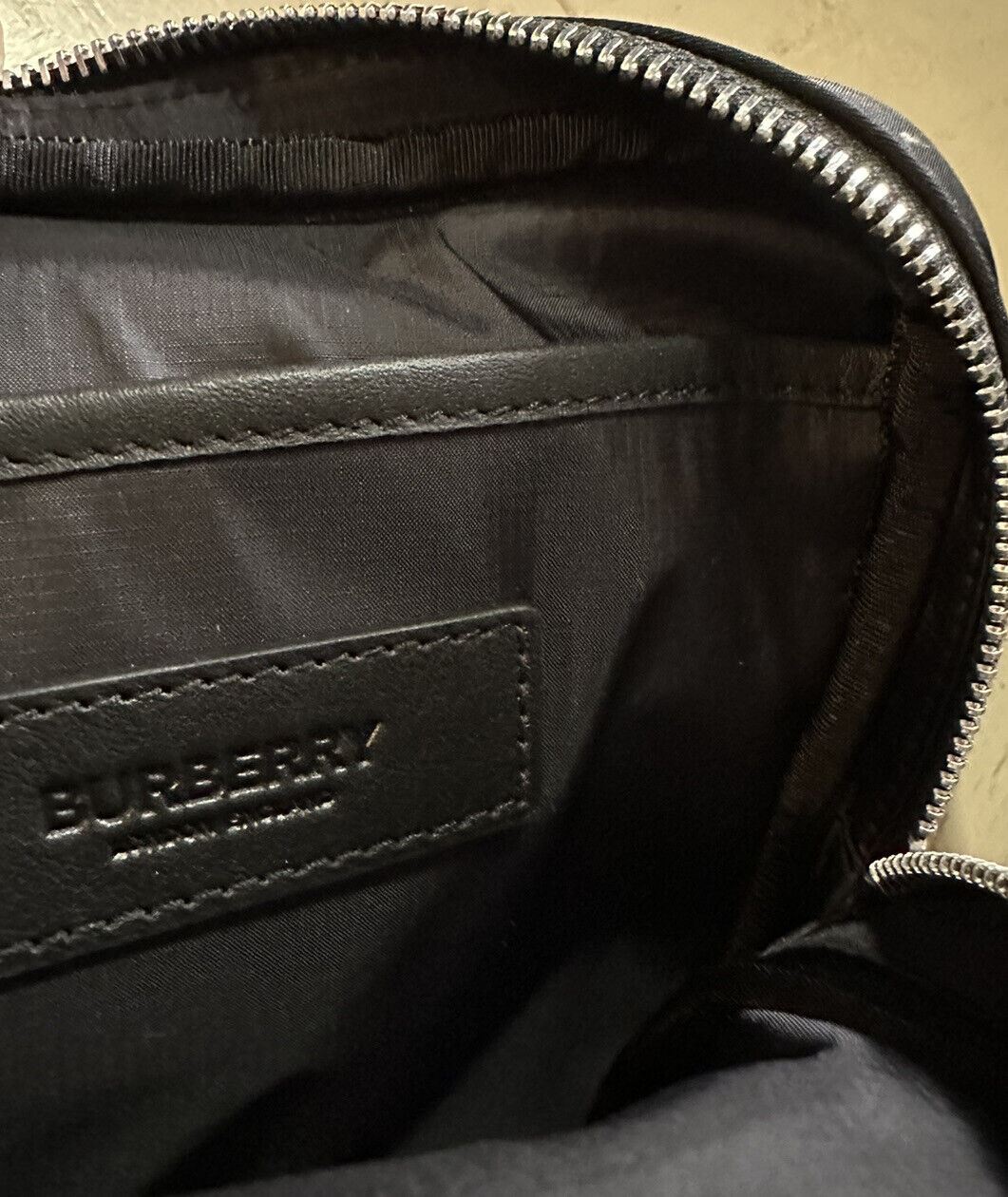 Новая мужская нейлоновая сумка через плечо Burberry с логотипом за 910 долларов, черная, Италия