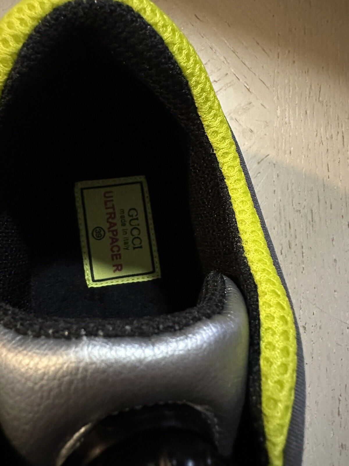 Новые женские двухцветные кроссовки Gucci Ultrapace, черные/желтые 6,5 США/36,5 ЕС