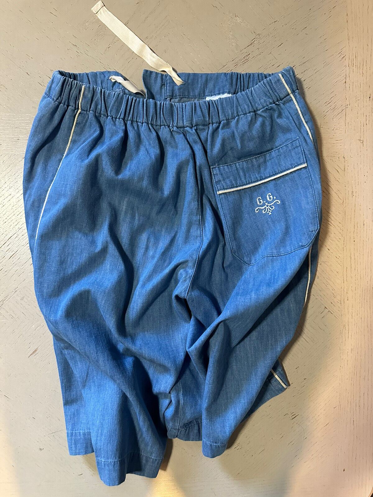 Новый мужской комплект из потертых джинсовых шорт и рубашки Gucci за 1980 долларов США, синий цвет 40 США/50 ЕС